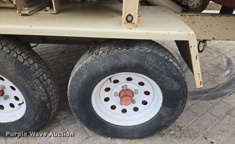 image for item EM7226 Finn BB302-16 mulch blower