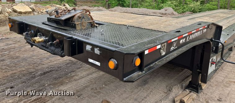 image for item EM7236 2010 Landoll 440B drop deck trailer