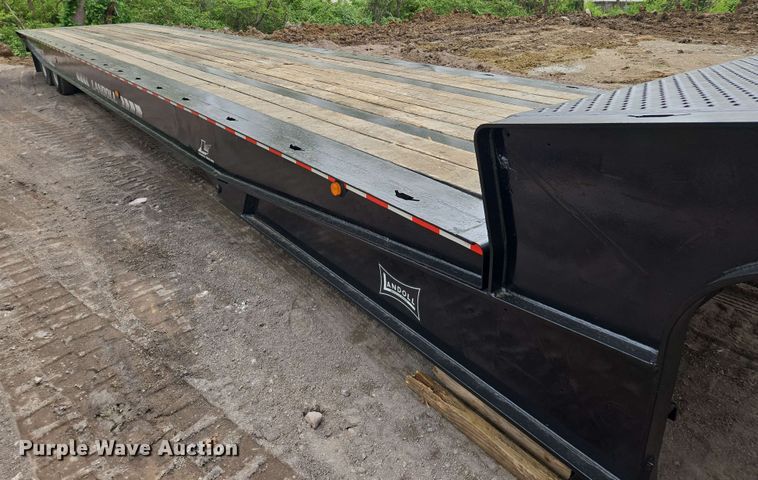 image for item EM7236 2010 Landoll 440B drop deck trailer
