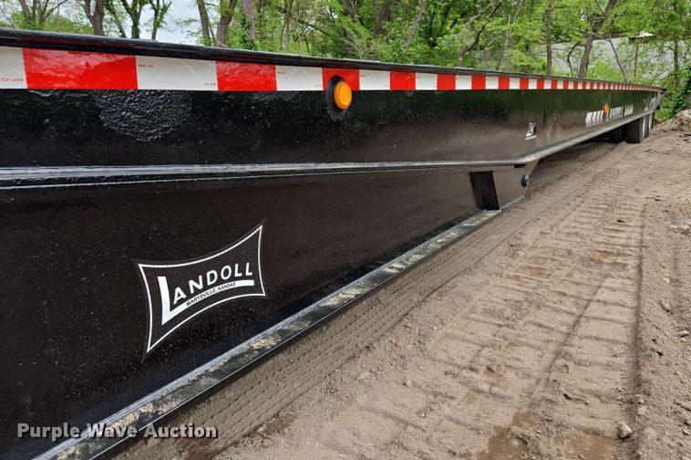 image for item EM7236 2010 Landoll 440B drop deck trailer