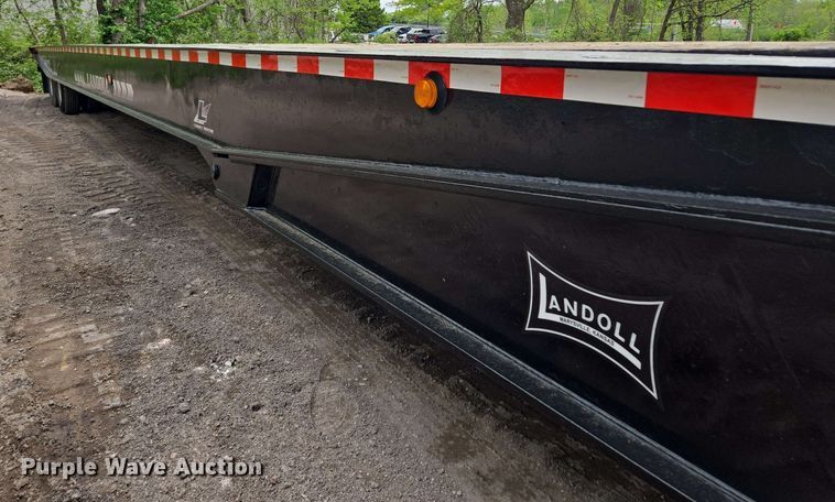 image for item EM7236 2010 Landoll 440B drop deck trailer