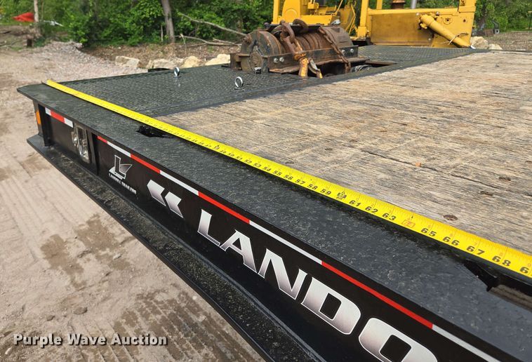 image for item EM7236 2010 Landoll 440B drop deck trailer