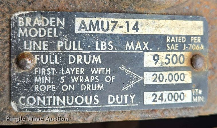 image for item EM7236 2010 Landoll 440B drop deck trailer