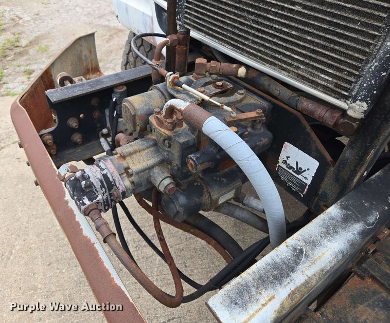 image for item EM7238 1997 Ford LT8000 ready mix truck