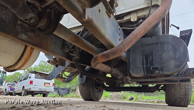 image for item EM7238 1997 Ford LT8000 ready mix truck