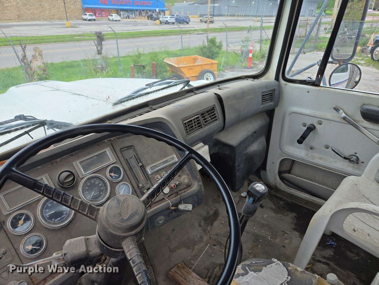 image for item EM7238 1997 Ford LT8000 ready mix truck