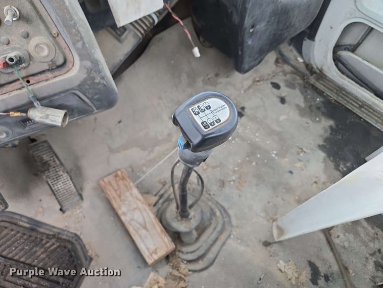 image for item EM7238 1997 Ford LT8000 ready mix truck