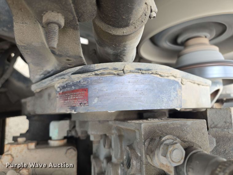 image for item EM7238 1997 Ford LT8000 ready mix truck