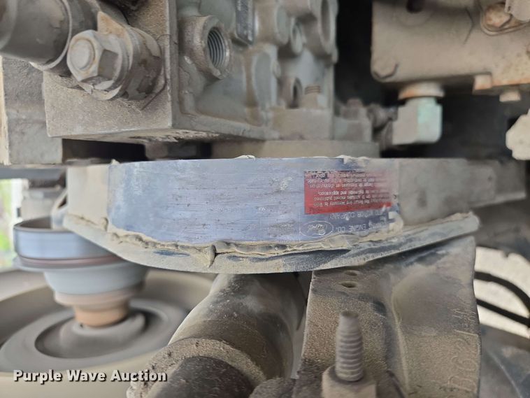 image for item EM7238 1997 Ford LT8000 ready mix truck