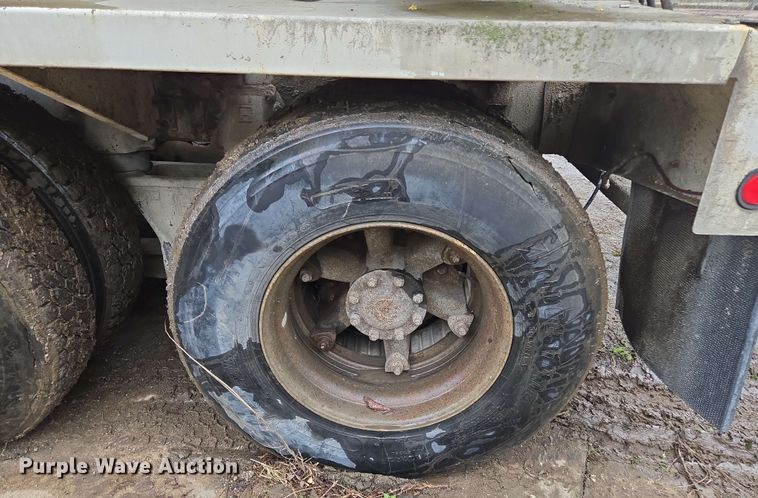 image for item EM7238 1997 Ford LT8000 ready mix truck