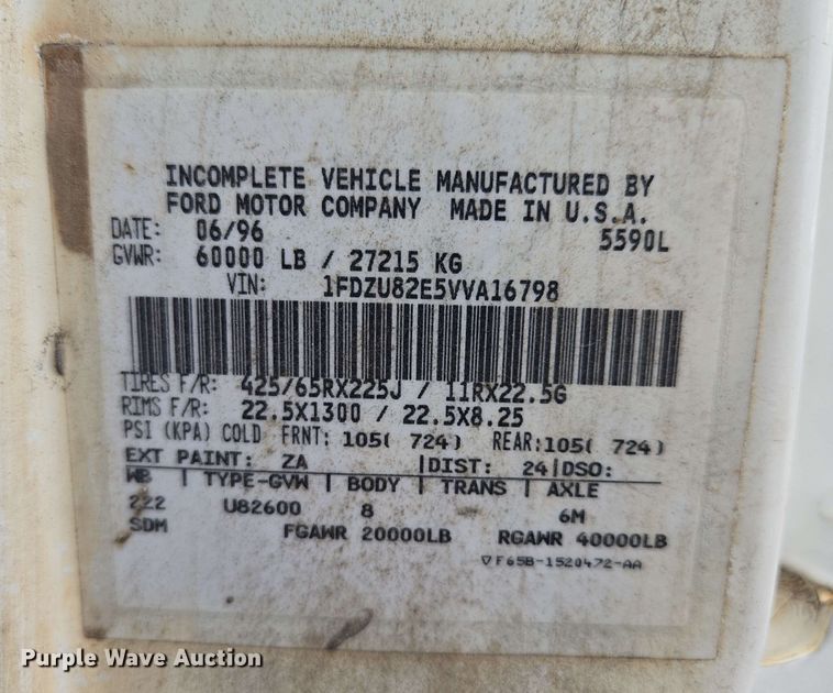 image for item EM7238 1997 Ford LT8000 ready mix truck