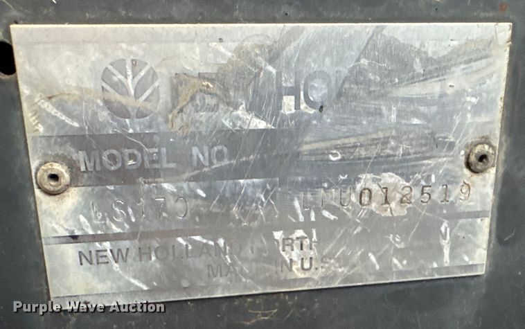 image for item EM7239 2003 New Holland LS170 skid steer loader