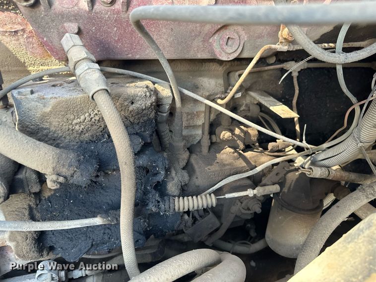 image for item EN3013 1981 International F2574 dump truck