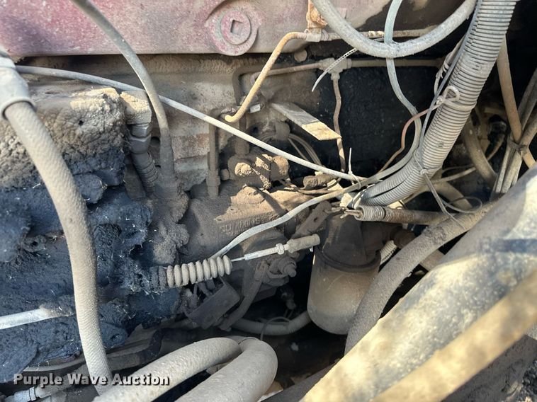 image for item EN3013 1981 International F2574 dump truck