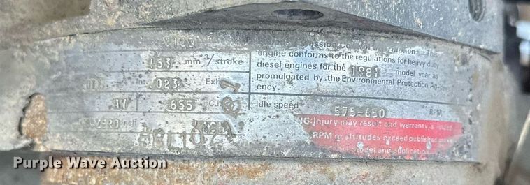 image for item EN3013 1981 International F2574 dump truck