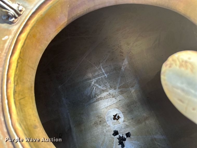 image for item EN3016 1995 International  4900 water truck