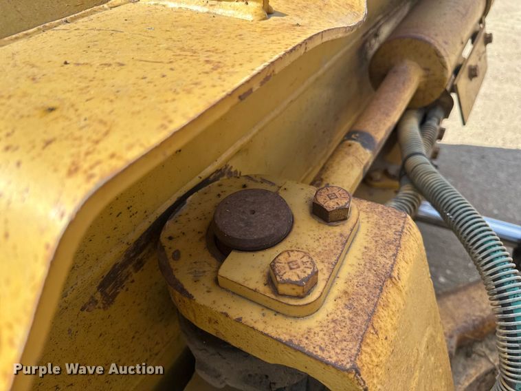 image for item EN3017 1992 Caterpillar  D4H XL dozer