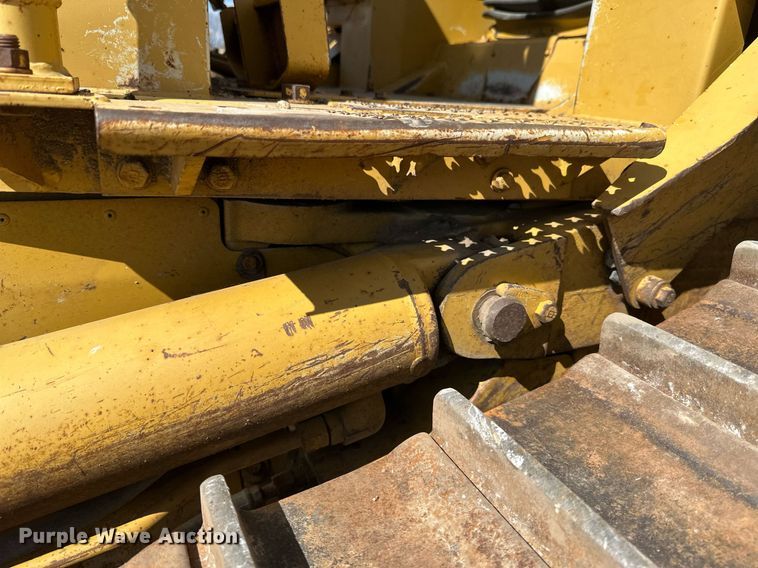 image for item EN3017 1992 Caterpillar  D4H XL dozer