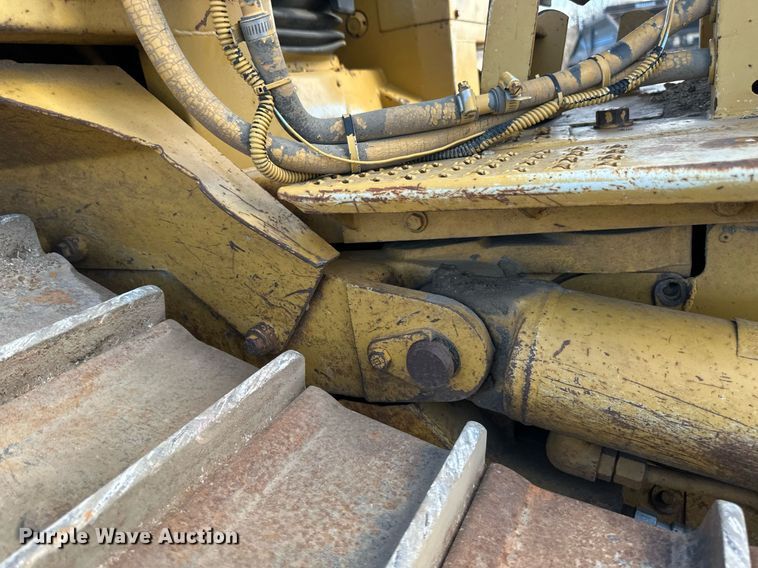 image for item EN3017 1992 Caterpillar  D4H XL dozer