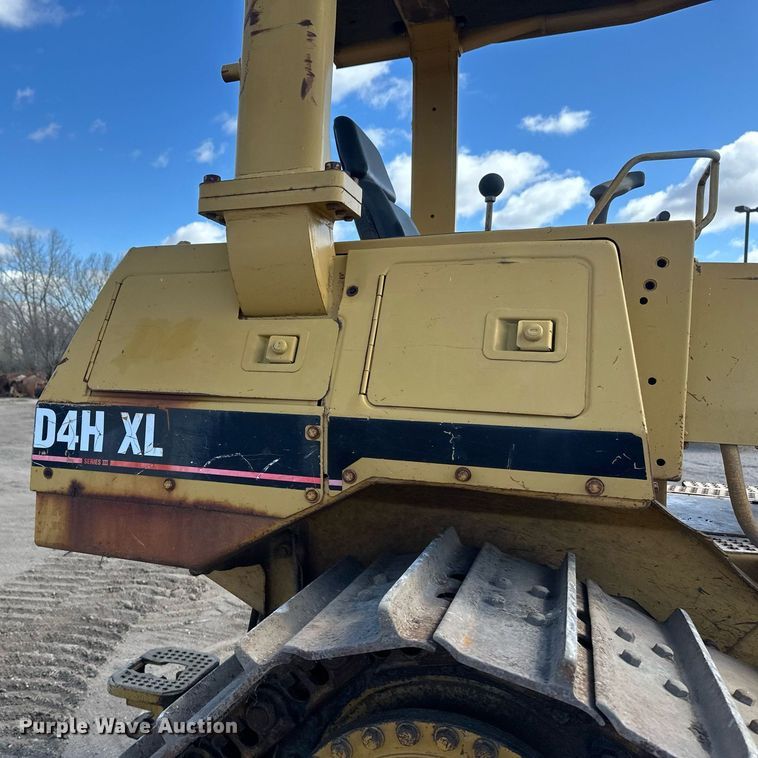 image for item EN3017 1992 Caterpillar  D4H XL dozer