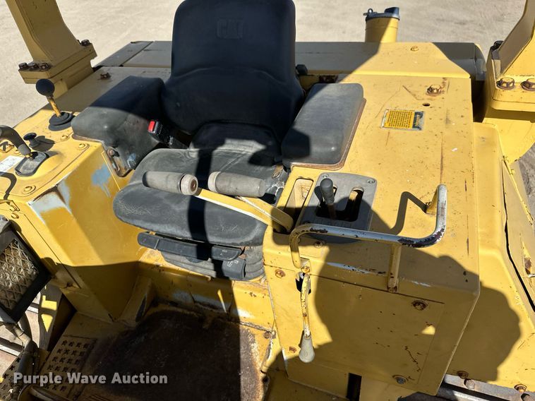 image for item EN3017 1992 Caterpillar  D4H XL dozer