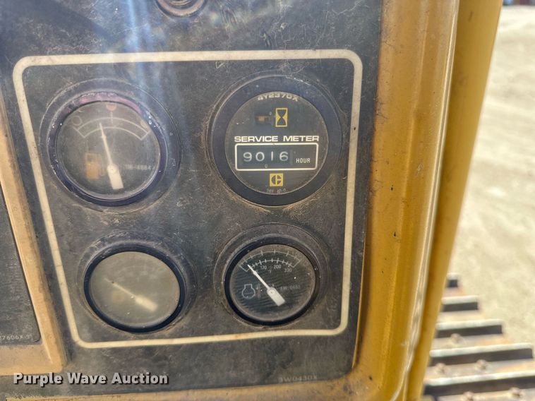 image for item EN3017 1992 Caterpillar  D4H XL dozer