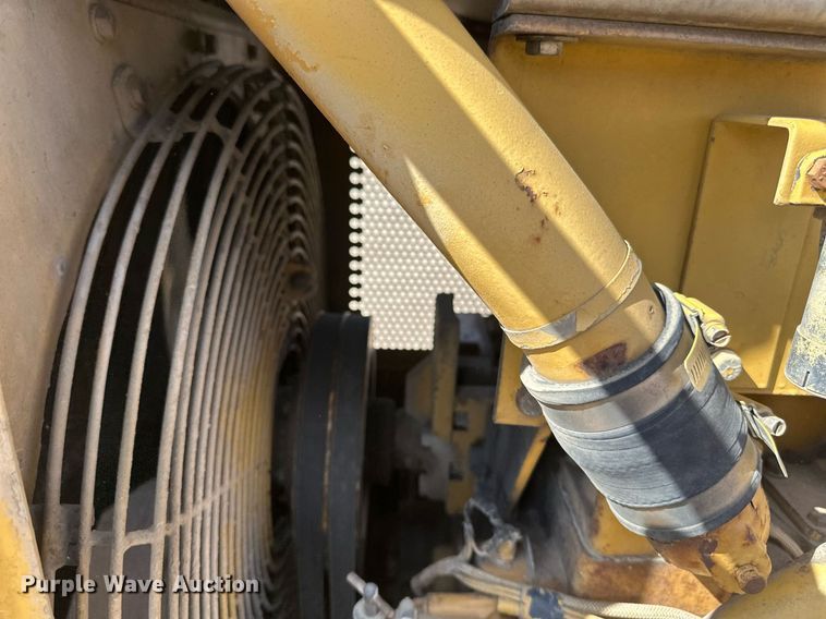 image for item EN3017 1992 Caterpillar  D4H XL dozer