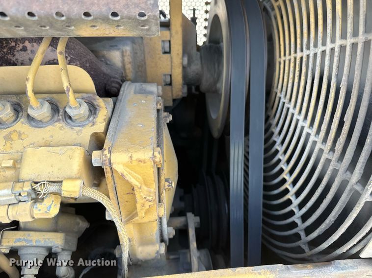 image for item EN3017 1992 Caterpillar  D4H XL dozer