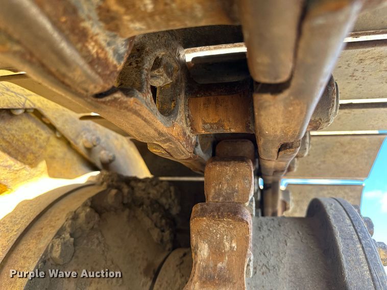 image for item EN3017 1992 Caterpillar  D4H XL dozer