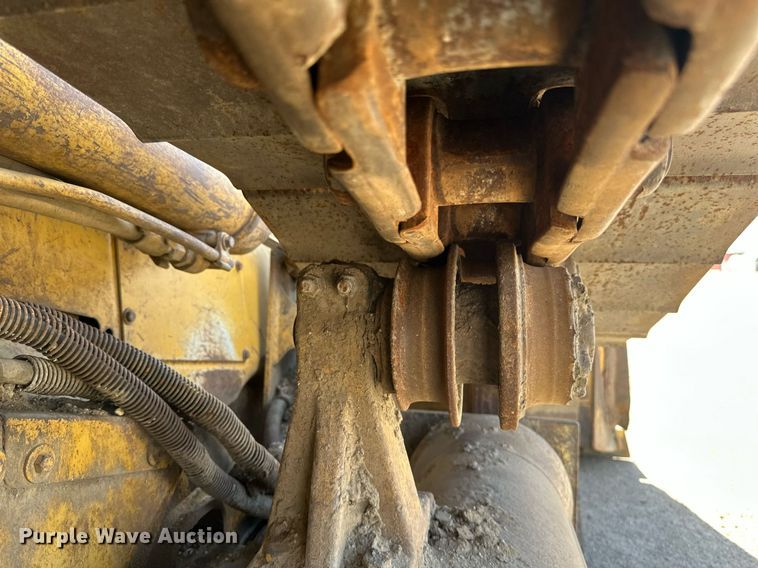 image for item EN3017 1992 Caterpillar  D4H XL dozer