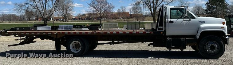 image for item EN3018 1996 Chevrolet  Kodiak  rollback truck