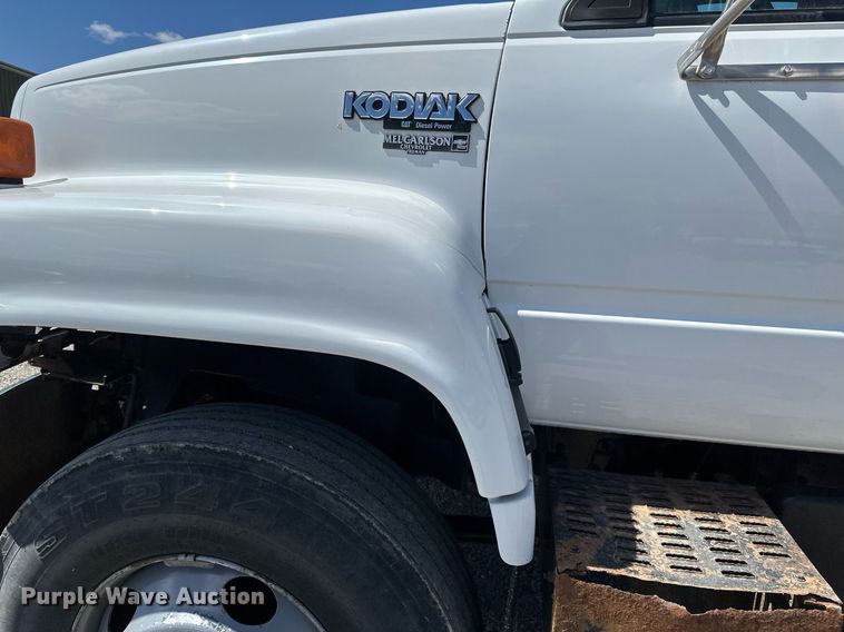 image for item EN3018 1996 Chevrolet  Kodiak  rollback truck