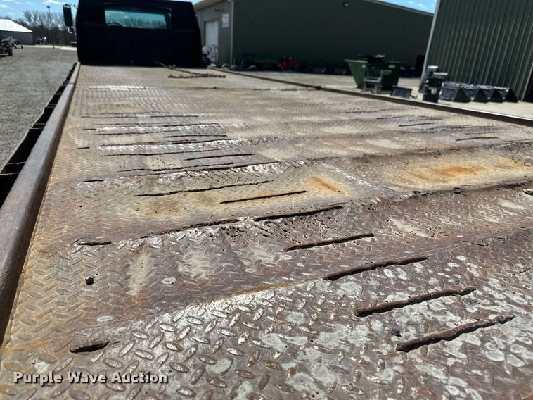 image for item EN3018 1996 Chevrolet  Kodiak  rollback truck