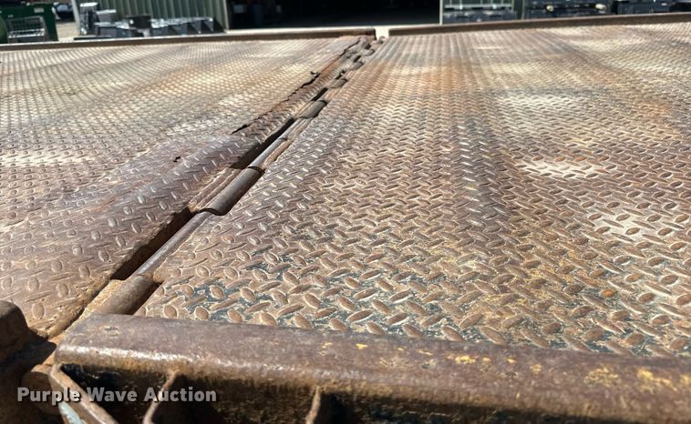 image for item EN3018 1996 Chevrolet  Kodiak  rollback truck