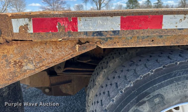 image for item EN3018 1996 Chevrolet  Kodiak  rollback truck