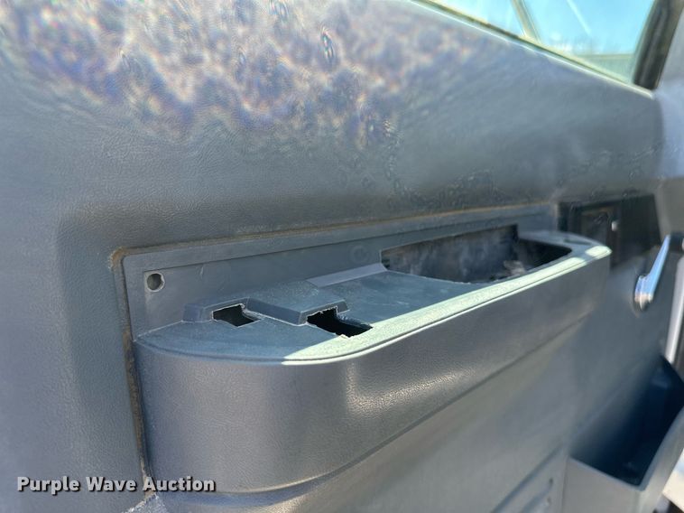 image for item EN3018 1996 Chevrolet  Kodiak  rollback truck