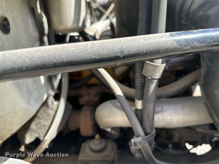 image for item EN3018 1996 Chevrolet  Kodiak  rollback truck