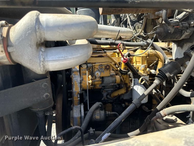 image for item EN3018 1996 Chevrolet  Kodiak  rollback truck