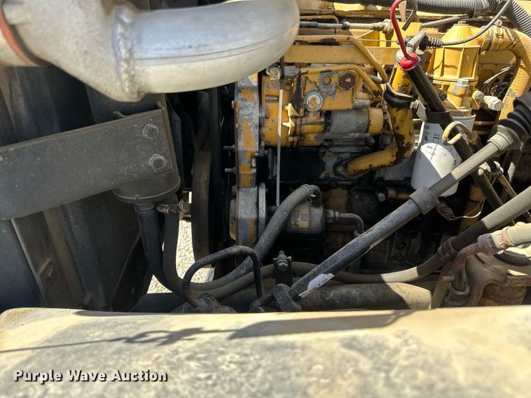 image for item EN3018 1996 Chevrolet  Kodiak  rollback truck