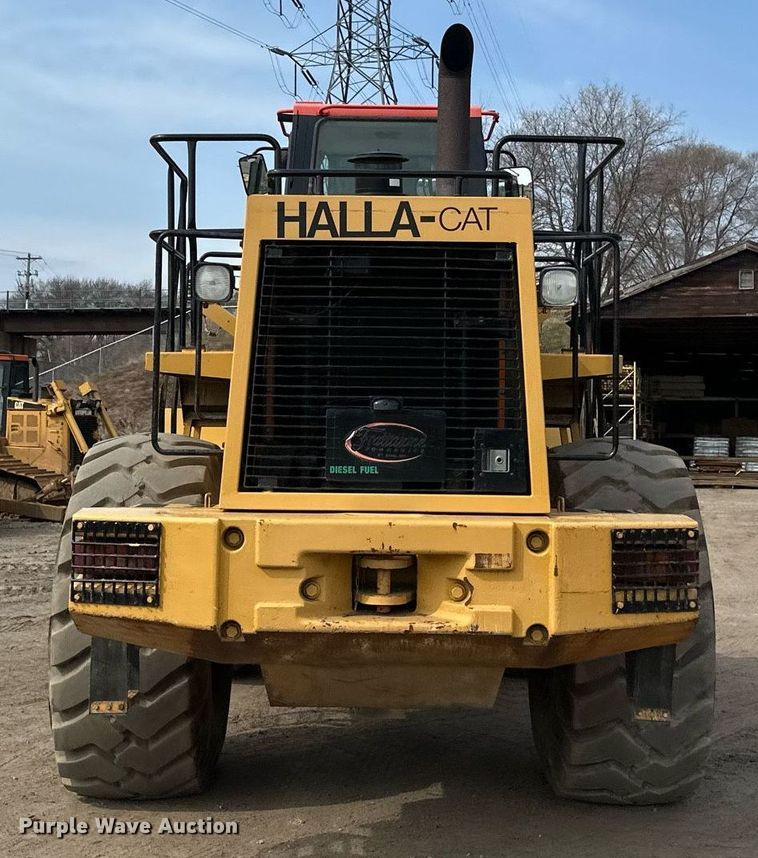image for item EN3027 Halla 380 wheel loader