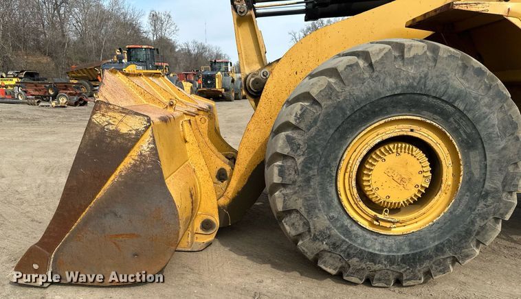 image for item EN3027 Halla 380 wheel loader