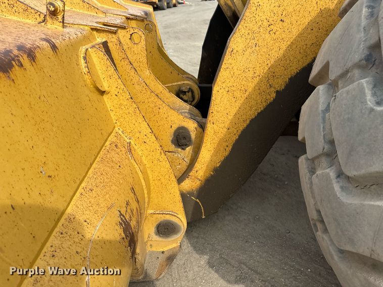 image for item EN3027 Halla 380 wheel loader
