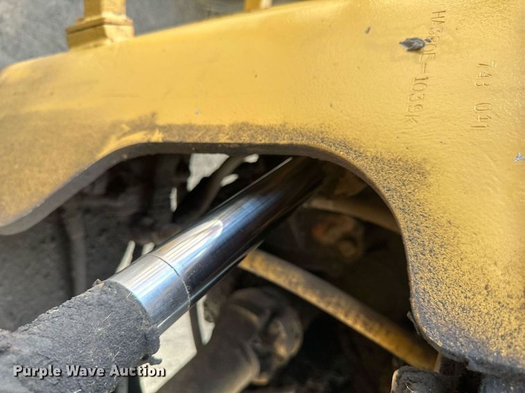 image for item EN3027 Halla 380 wheel loader