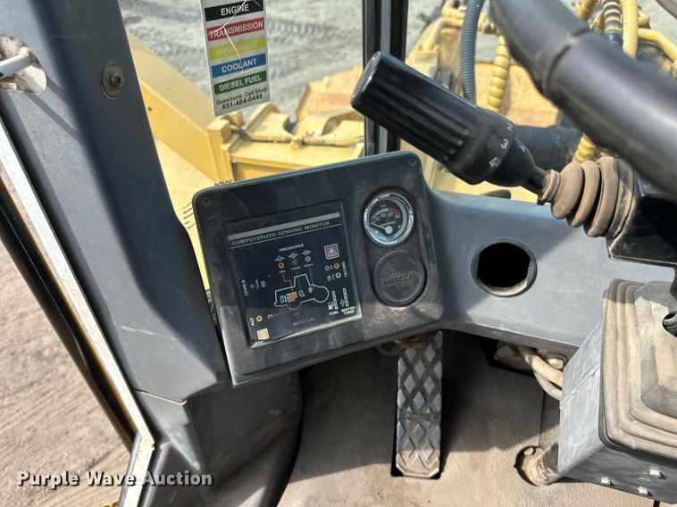 image for item EN3027 Halla 380 wheel loader