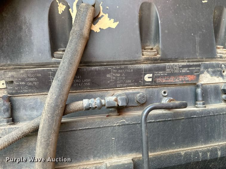 image for item EN3027 Halla 380 wheel loader