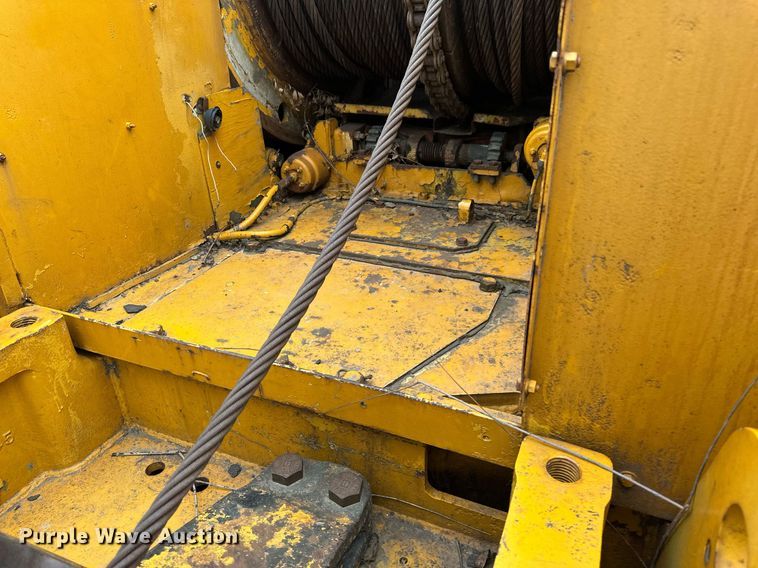 image for item EN3028 1986 American 7450 crane