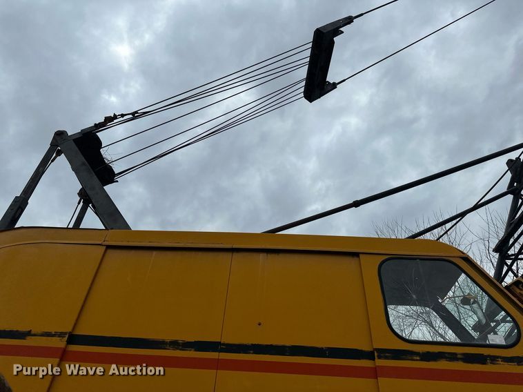 image for item EN3028 1986 American 7450 crane