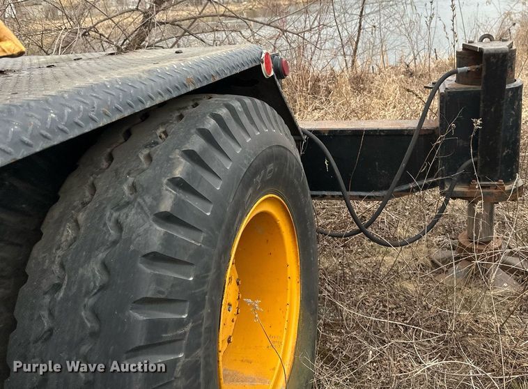 image for item EN3028 1986 American 7450 crane