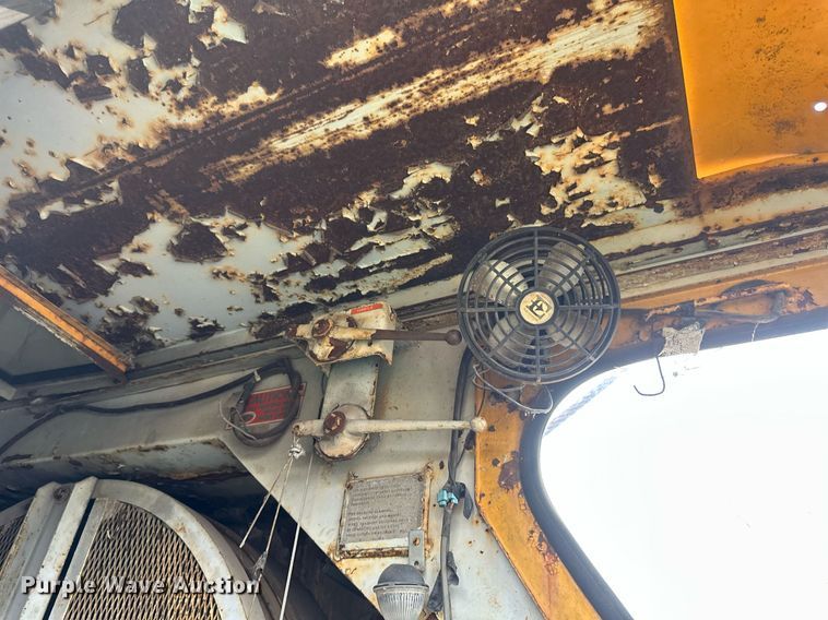 image for item EN3028 1986 American 7450 crane