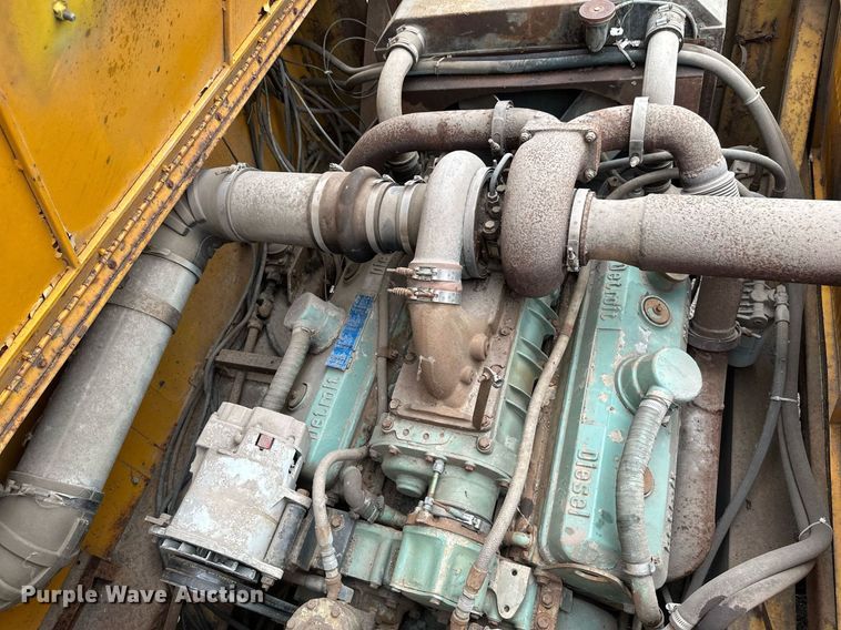 image for item EN3028 1986 American 7450 crane